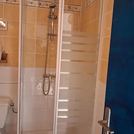 Classé 1 étoile Rdc Piscine Et Parking Proche Grazel Apartamento Gruissan