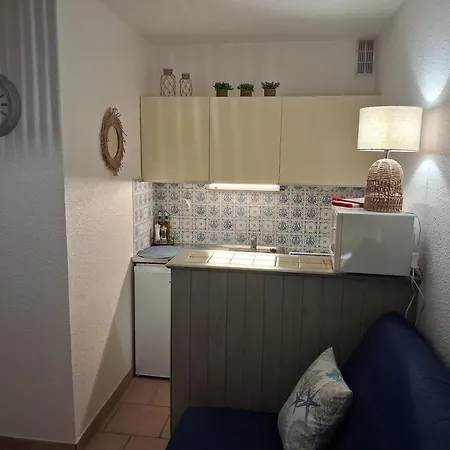 Classé 1 étoile Rdc Piscine Et Parking Proche Grazel Apartamento Gruissan